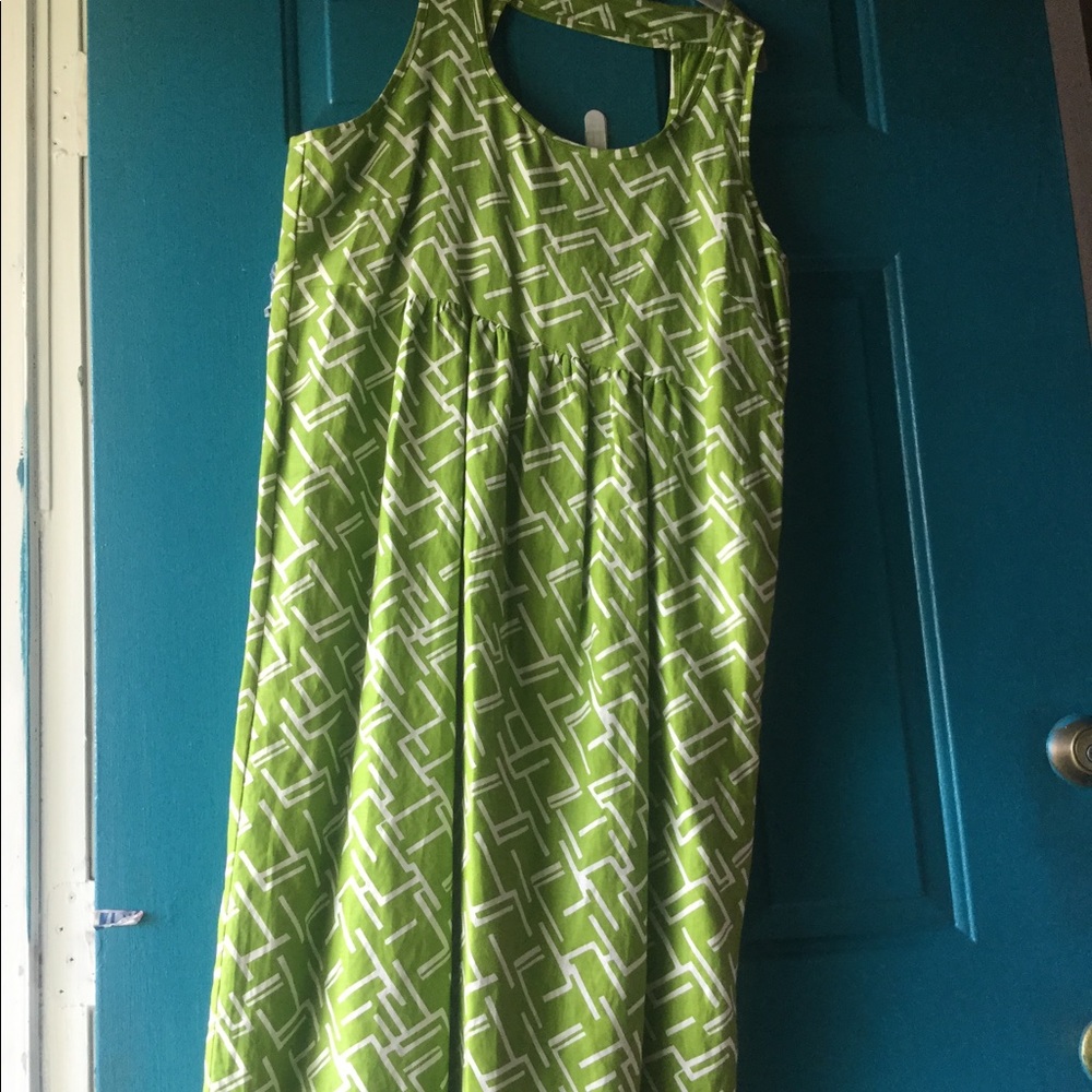 Lina Neonard Green White linen  Umpire dress